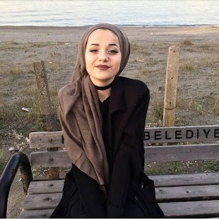 Türbanlı Köylü Kadın Sayende Hiç Zevke Gelemiyorum